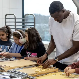 DurchGEklickt: Backen mit Bryan Lasme