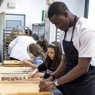 DurchGEklickt: Backen mit Bryan Lasme
