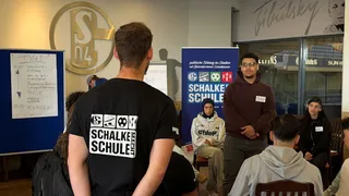 Workshop mit Jugendlichen in der Arena.